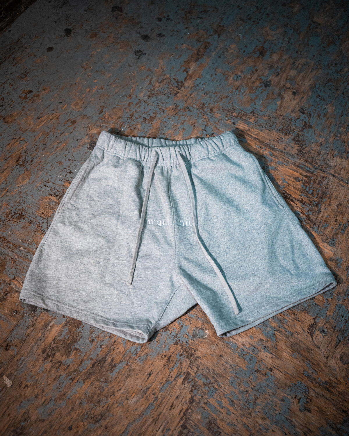 Essentiel Shorts nique tout