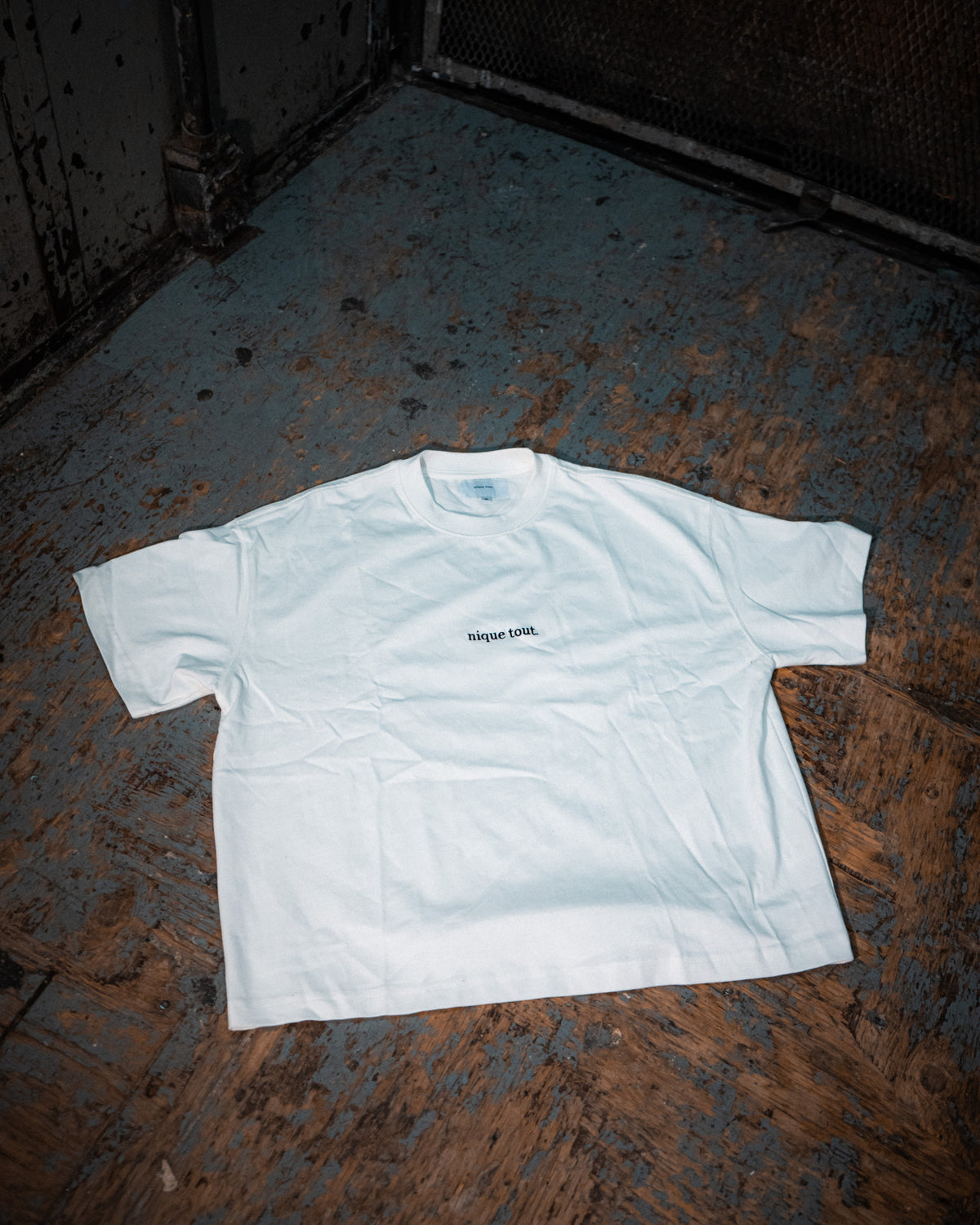 Essentiel Tee nique tout